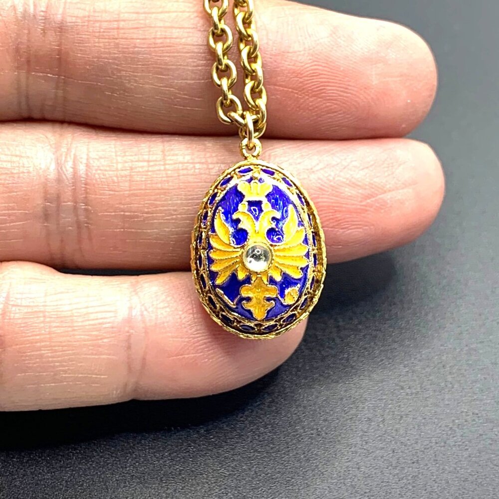 12K Gold Filled Ornate Enamel Egg Pendant  Enamel Cross on 19" Cable Chain - Picture 5 of 16